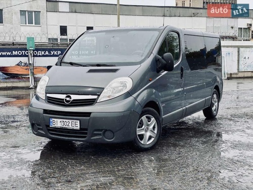 Opel Vivaro 2012