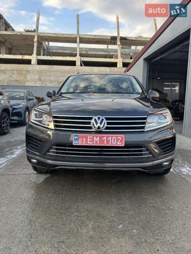 Volkswagen Touareg 2015