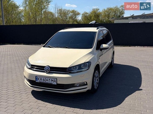 Volkswagen Touran 2016