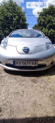 Nissan Leaf 2014
