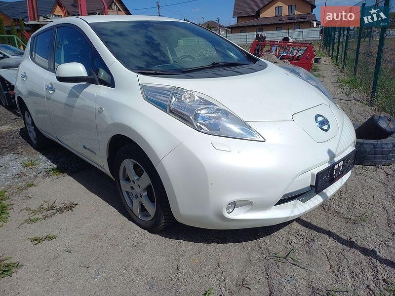 Nissan Leaf 2014
