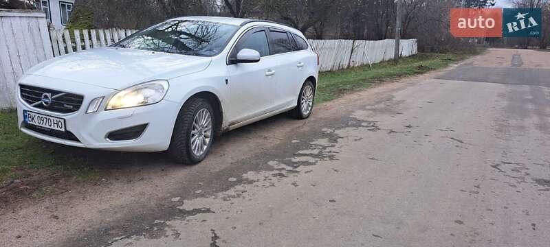 Volvo V60 2012