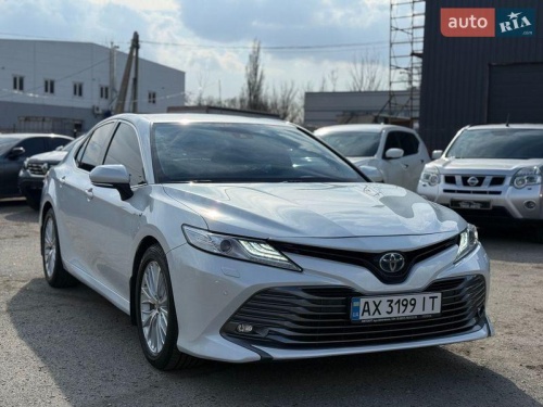 Toyota Camry 2020