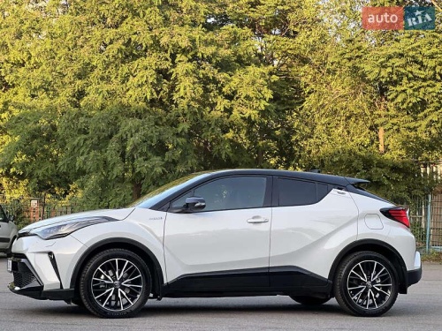 Toyota C-HR 2021