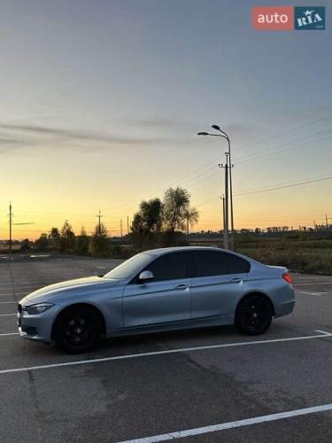 BMW 3 Series 2012