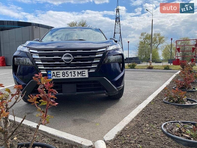 Nissan Rogue 2024