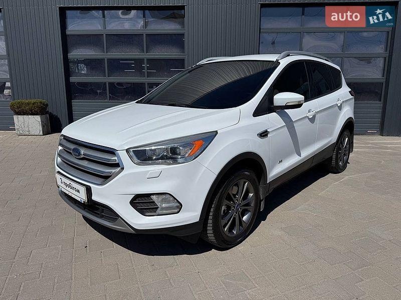 Ford Kuga 2016