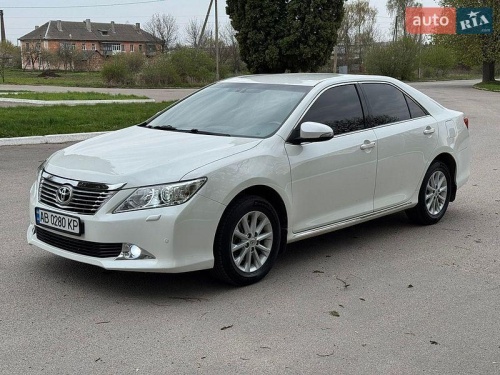 Toyota Camry 2011