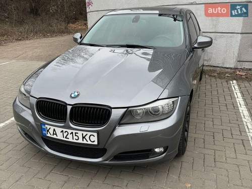 BMW 3 Series 2010