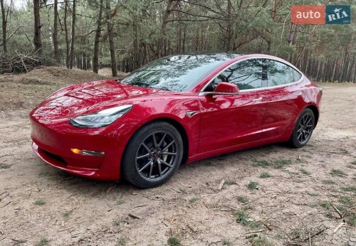 Tesla Model 3 2018
