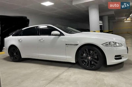 Jaguar XJ 2015