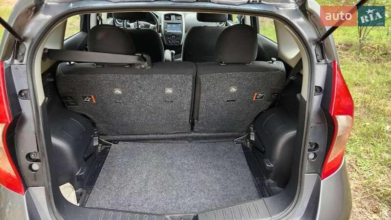 Nissan Versa Note 2018