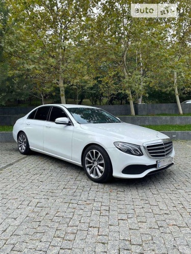 Mercedes-Benz E-Class 2016