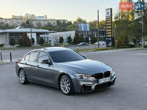 BMW 3 Series 2012