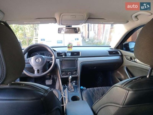 Volkswagen Passat 2011