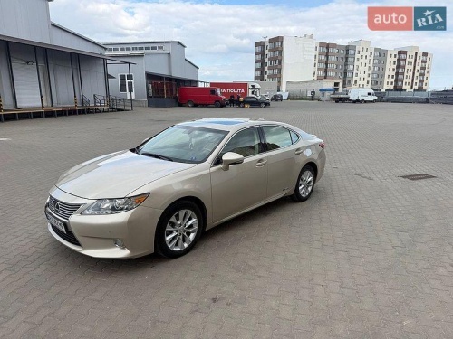 Lexus ES 2015