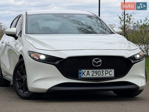 Mazda 3 2018