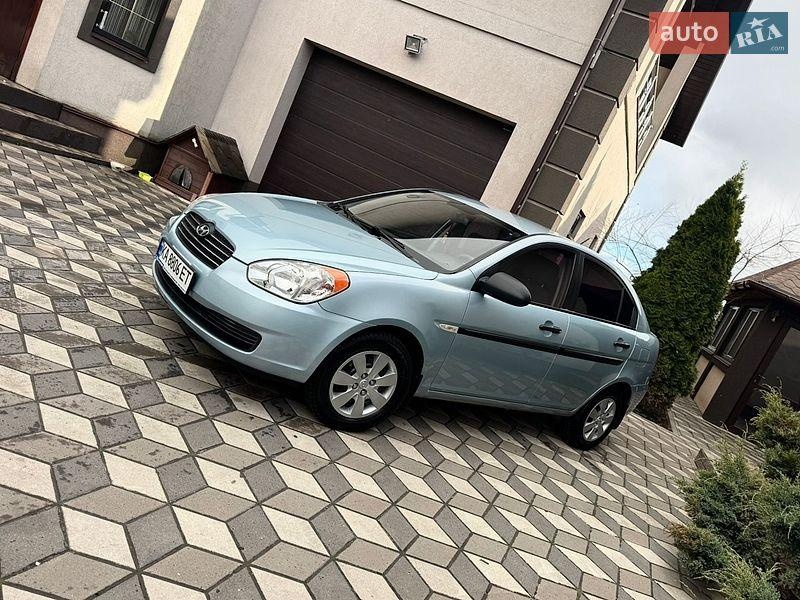 Hyundai Accent 2009
