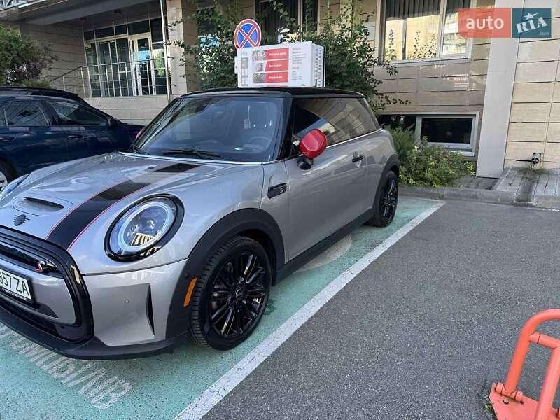 MINI Cooper 2023