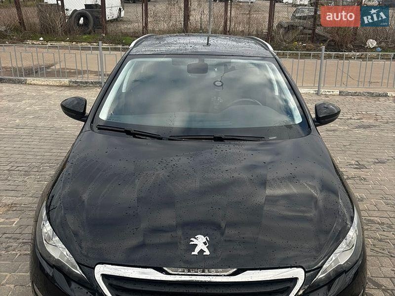 Peugeot 308 2015