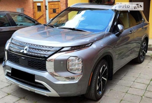 Mitsubishi Outlander 2022