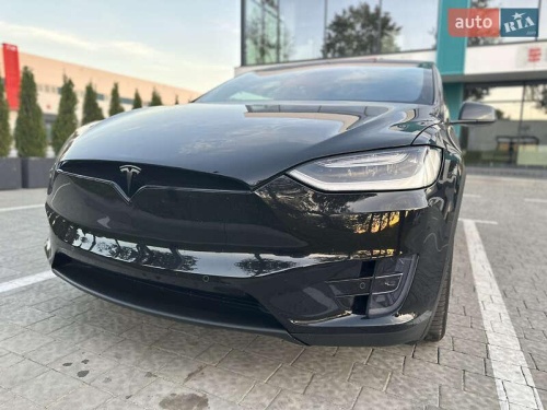 Tesla Model X 2016