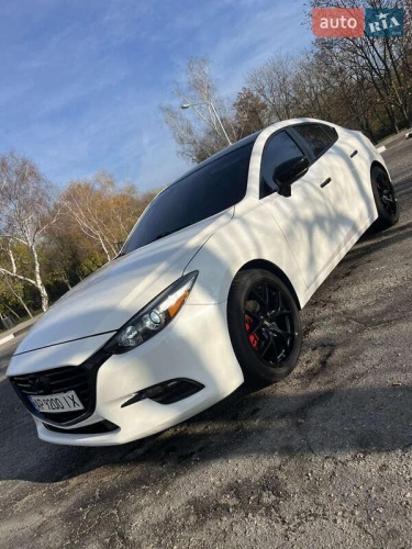 Mazda 3 2017