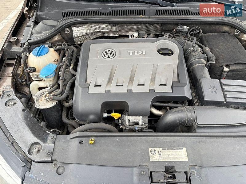 Volkswagen Jetta 2014