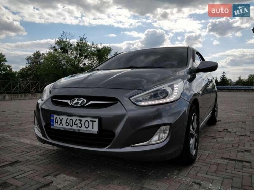 Hyundai Accent 2013