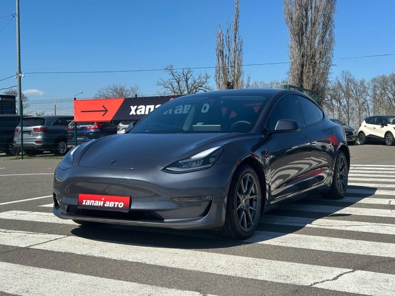 Tesla Model 3 2021