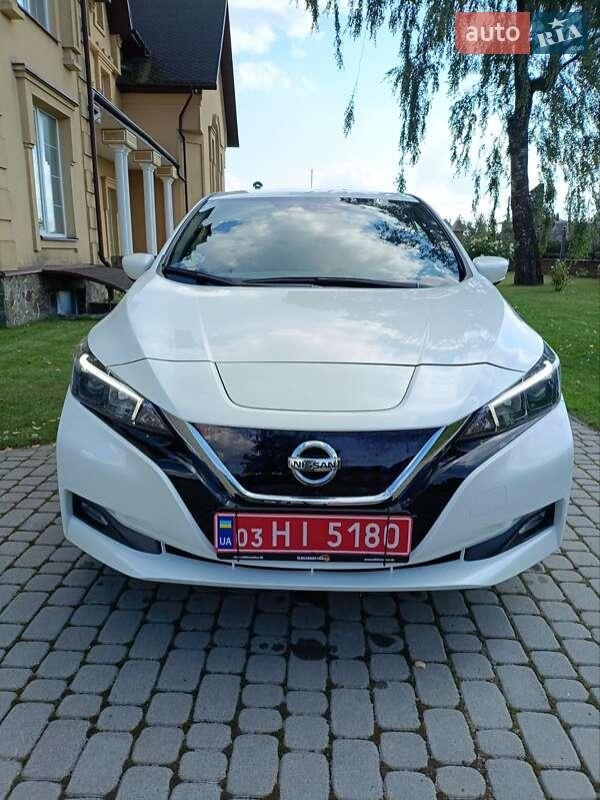 Nissan Leaf 2021