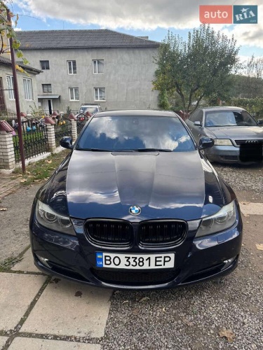 BMW 3 Series 2009
