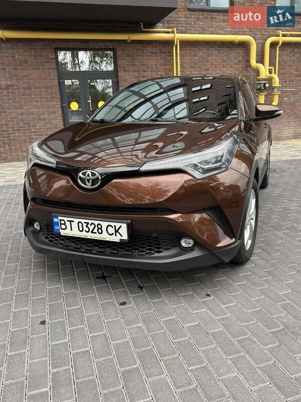 Toyota C-HR 2017