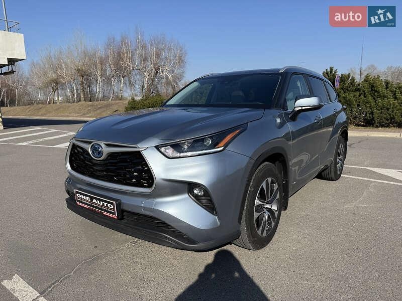 Toyota Highlander 2023