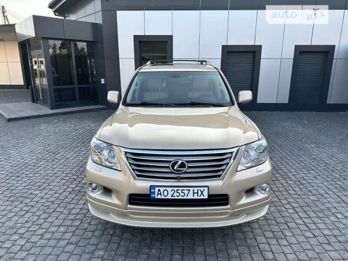 Lexus LX 2008