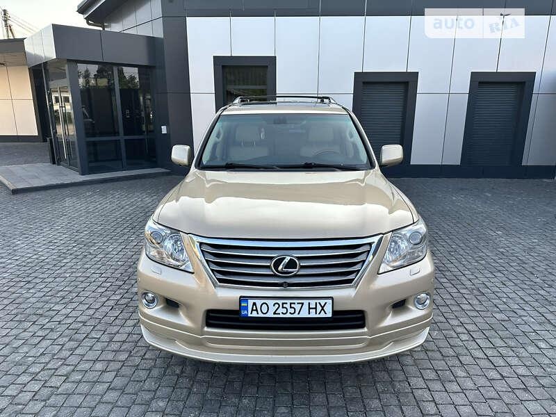Lexus LX 2008