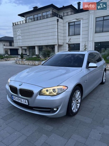 BMW 5 Series 2011