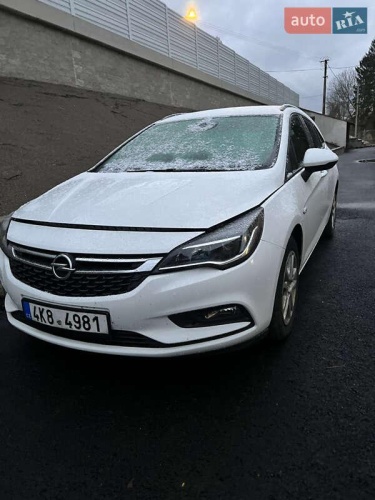 Opel Astra 2018
