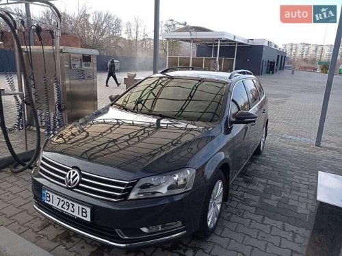 Volkswagen Passat 2011
