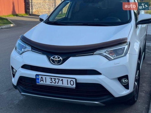 Toyota RAV4 2017