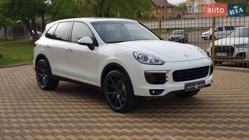 Porsche Cayenne 2015