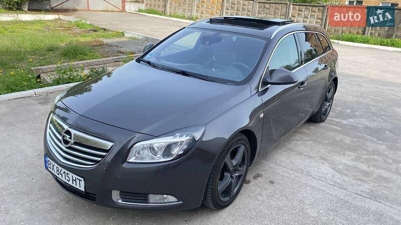 Opel Insignia 2011