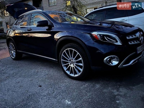 Mercedes-Benz GLA-Class 2017