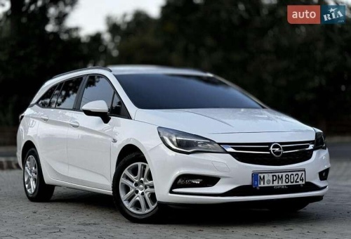 Opel Astra 2016