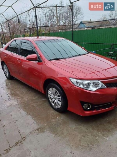 Toyota Camry 2012
