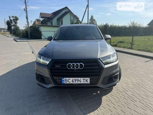 Audi Q7 2017