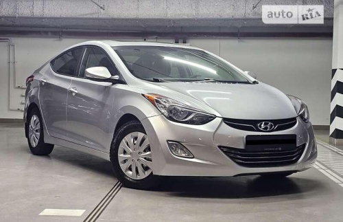 Hyundai Elantra 2011