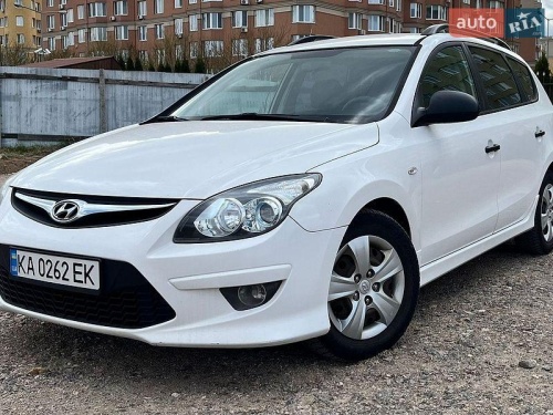 Hyundai i30 2011