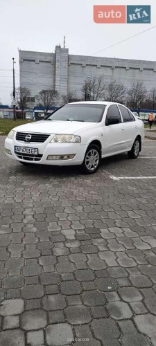 Nissan Sunny 2008