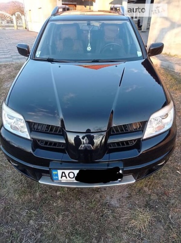 Mitsubishi Outlander 2008